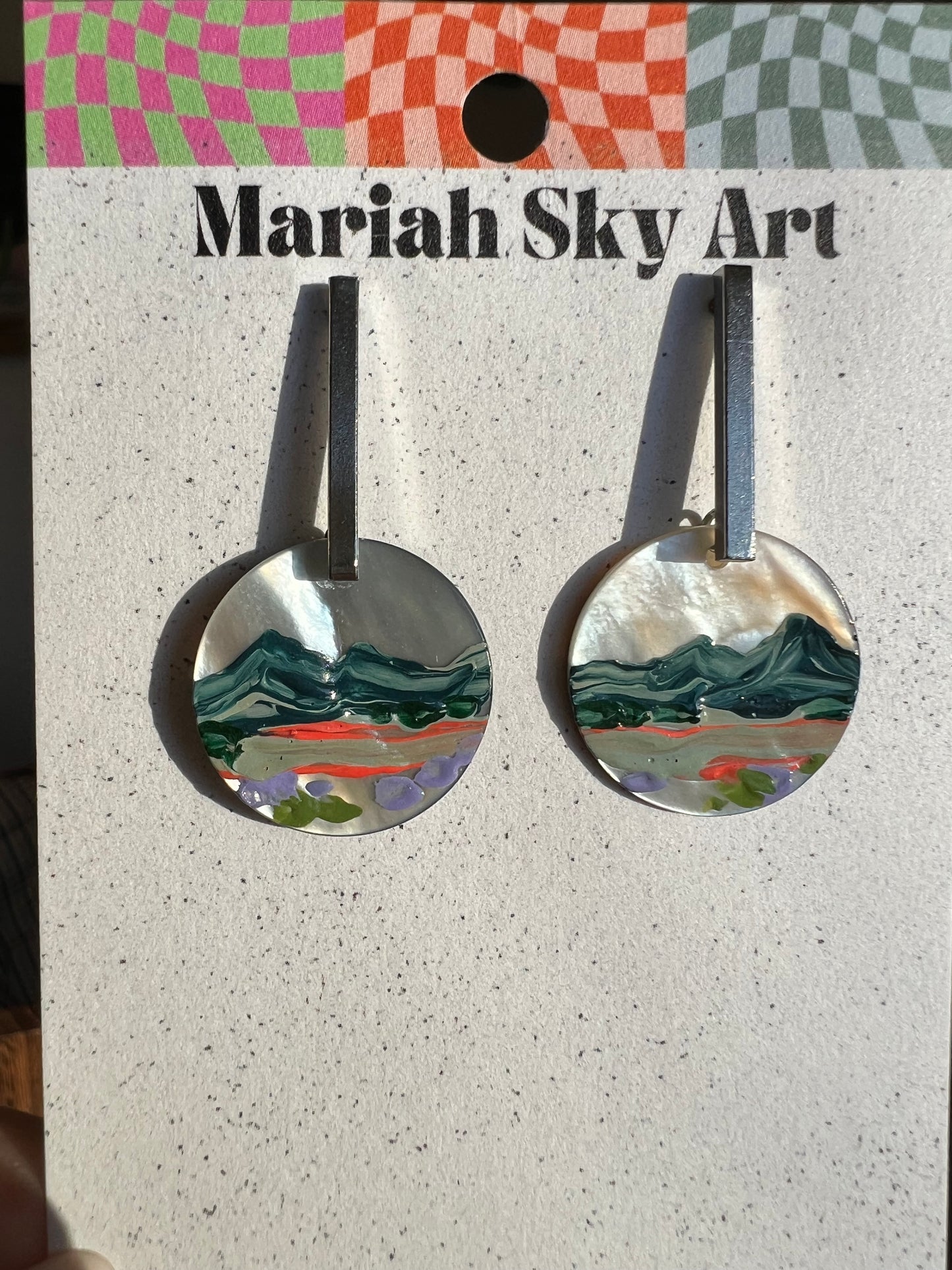 Small painted earrings #3