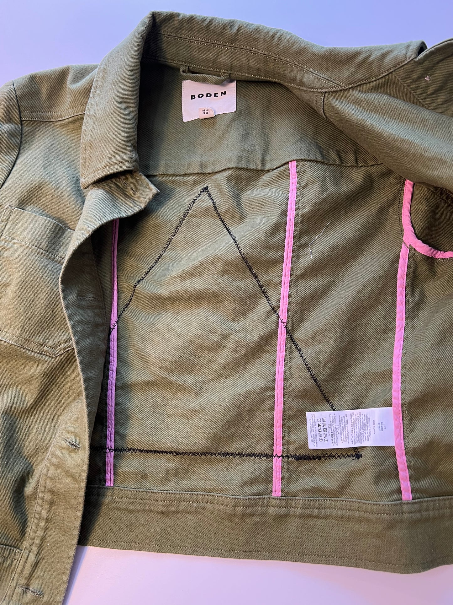 Green Boden Jackey with floral embroidered patch