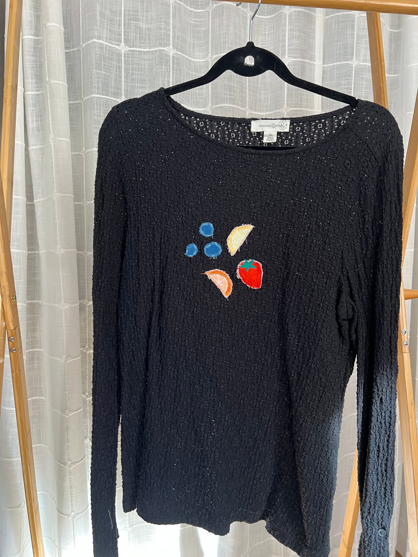 Fruit lace long sleeve- anthro xl