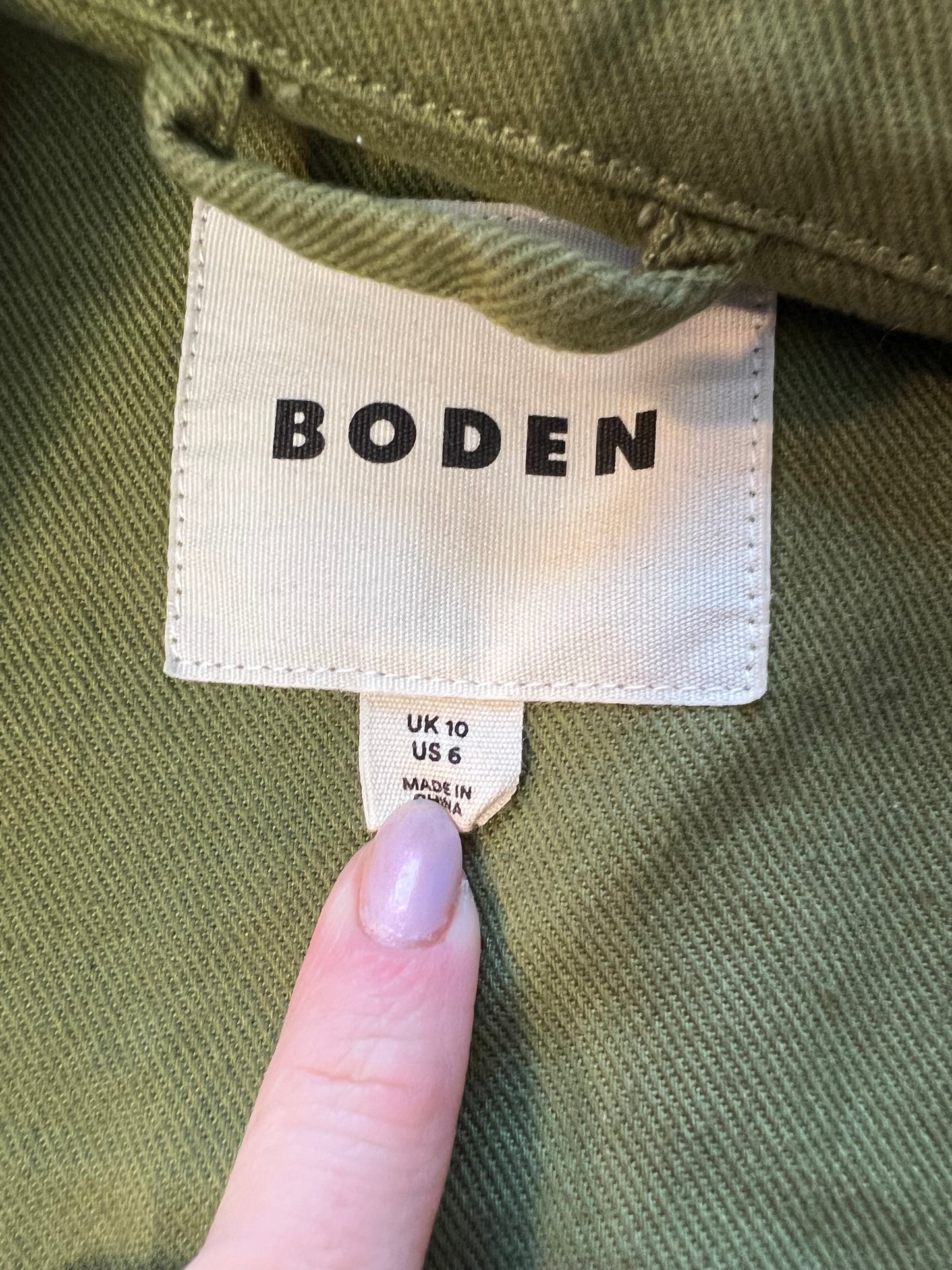 Green Boden Jackey with floral embroidered patch